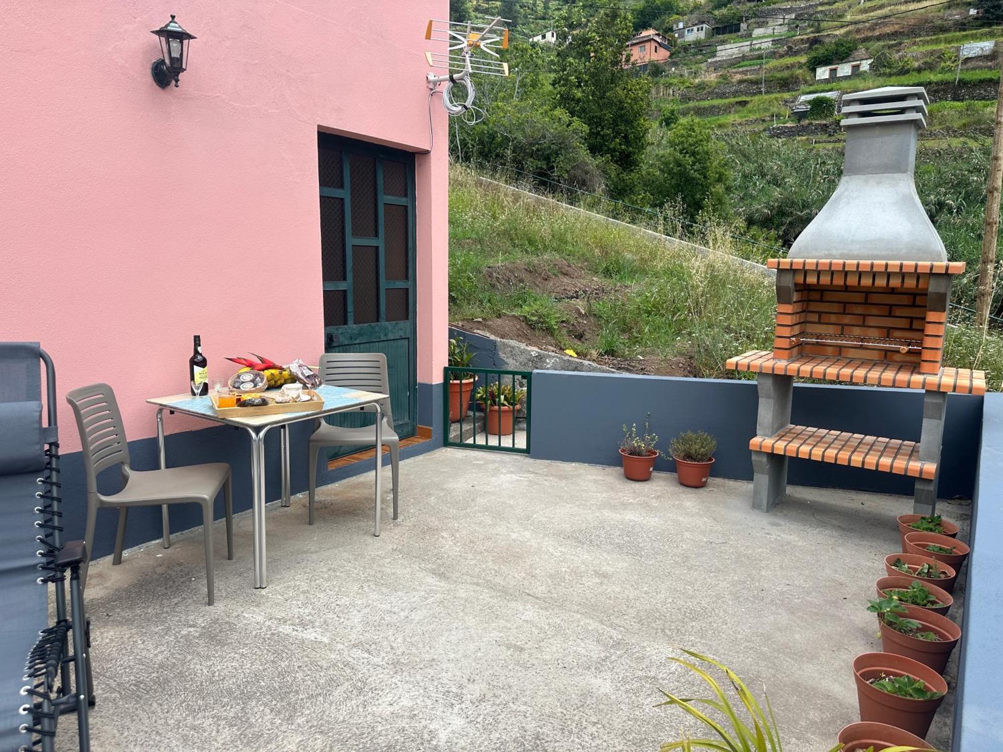 Villa Casa Rosa à Ribeira Brava Extérieur photo